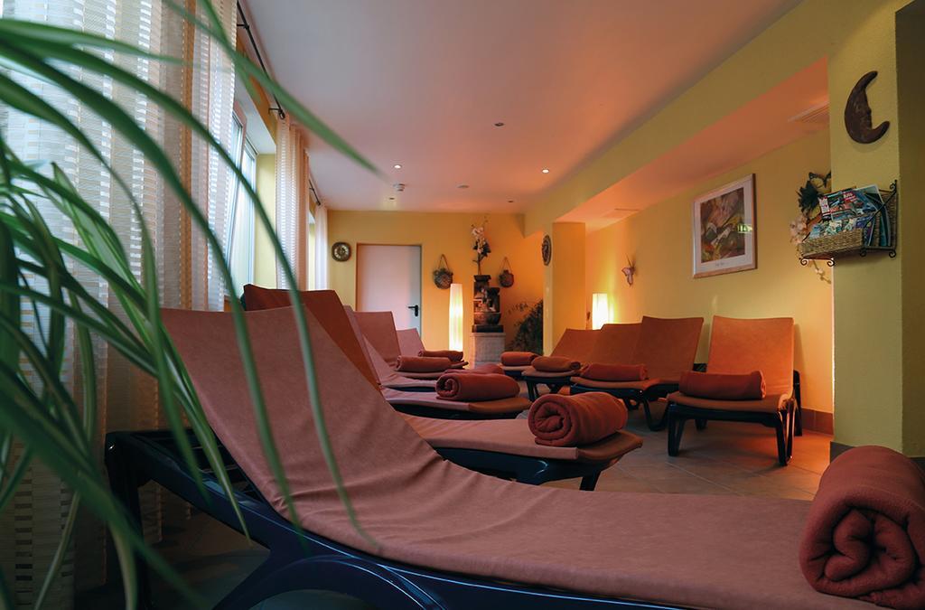 Trip Inn Landhotel Krone Roggenbeuren Kültér fotó