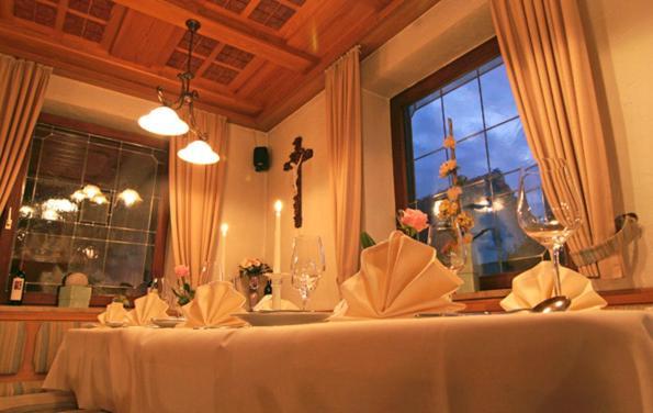 Trip Inn Landhotel Krone Roggenbeuren Kültér fotó