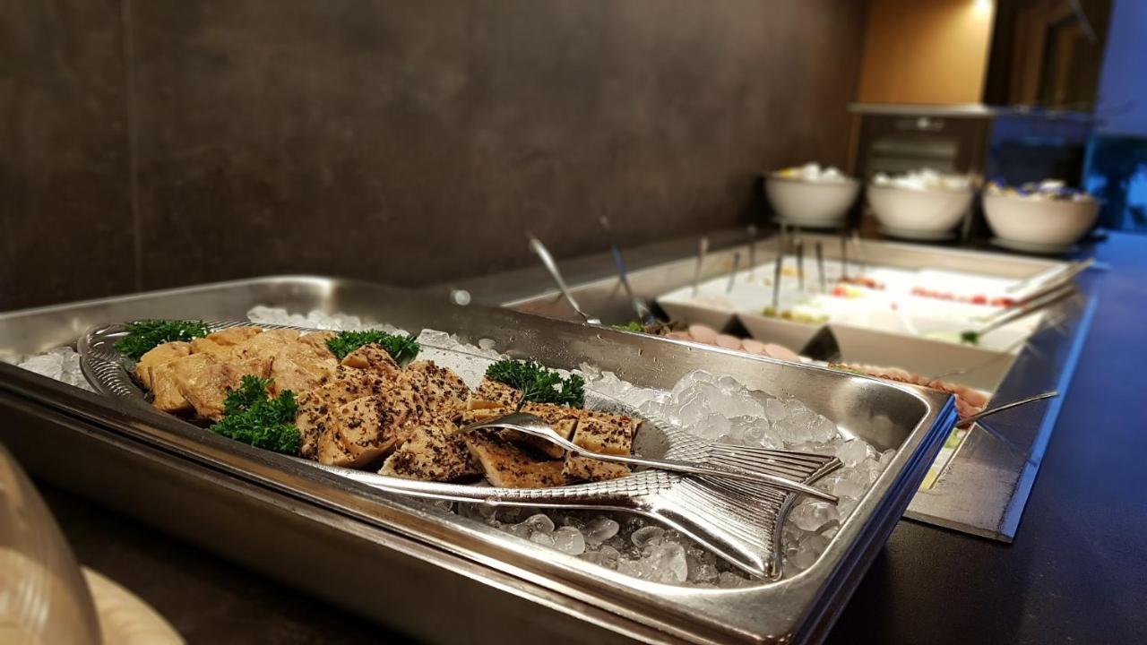 Trip Inn Landhotel Krone Roggenbeuren Kültér fotó